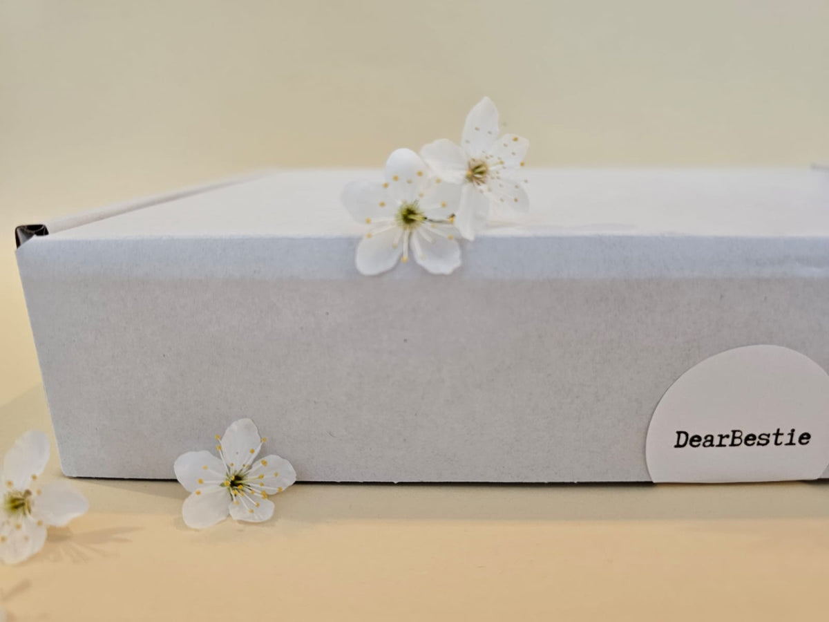 BestieBox weiß