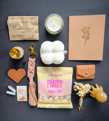 BestieHug Box | Selfcare Geschenkbox für beste Freundin | Geschenk für Frauen | Care Package | Giftbox