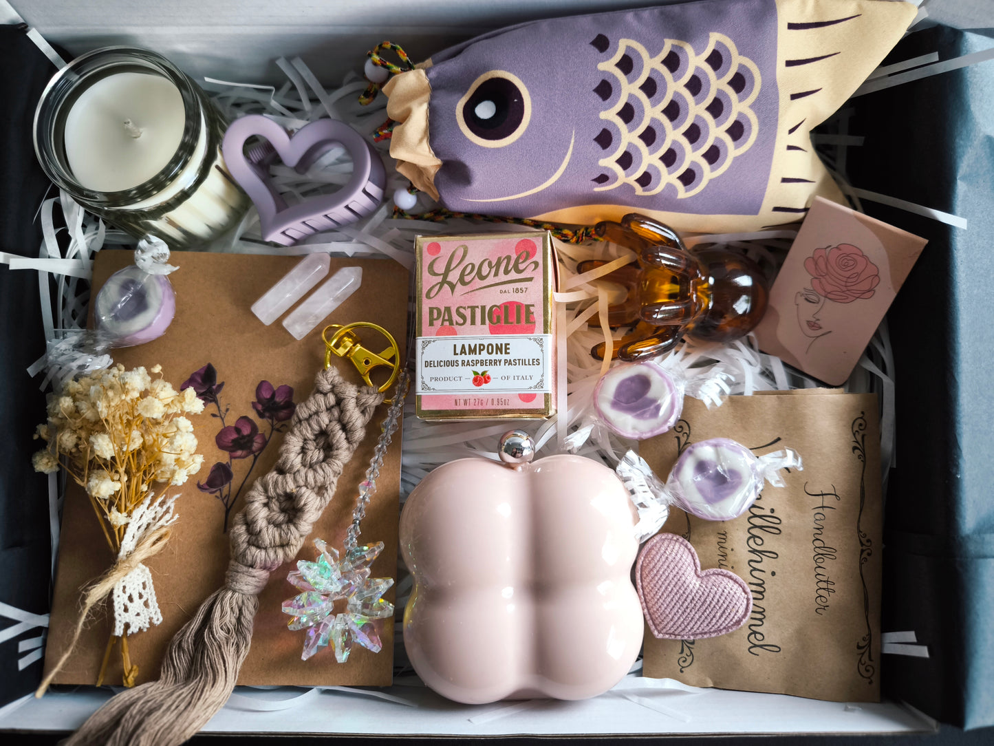 BestieTreat Geschenkbox für beste Freundin | Bestie Box mit Süßigkeiten & Selfcare | Cute Geschenkidee| Aesthetic Box | Wellness Geschenk | Birthday Gift