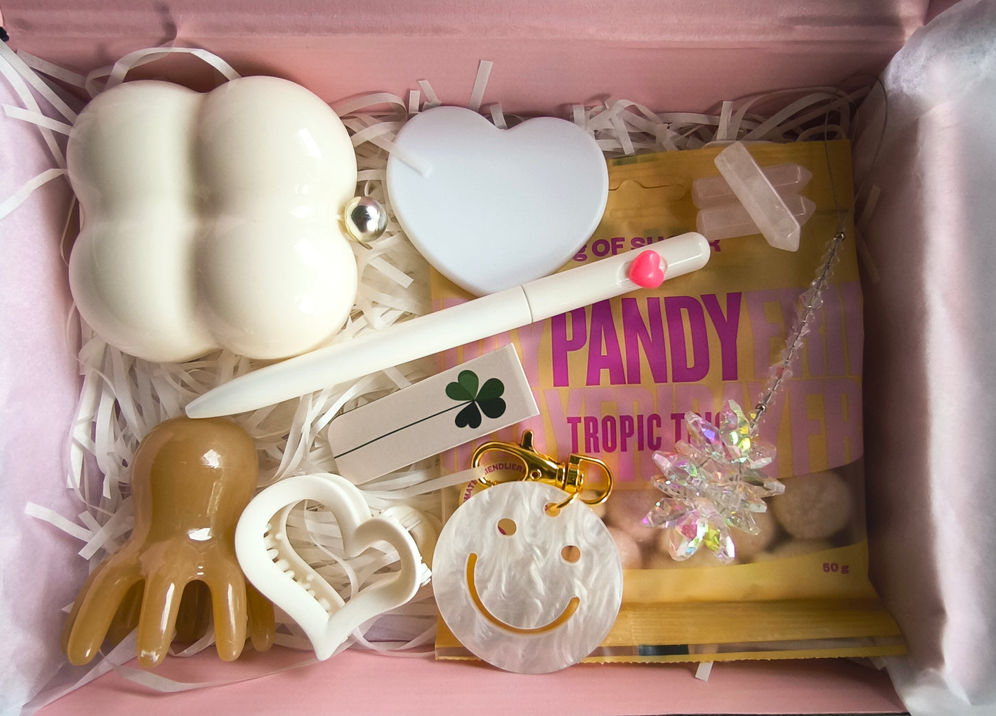 BestieMini WEIß Geschenkbox für beste Freundin | Cute Selfcare Box | Kawaii Aesthetic Geschenk | Wellness Geschenk Freundin | Cozy Bestie Box | Birthday Gift Box