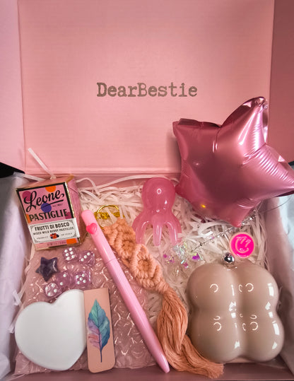 BestieMini PINK Geschenkbox für beste Freundin | Cute Selfcare Box | Kawaii Aesthetic Geschenk | Rosa Bestie Box | Wellness Geschenk Freundin | Birthday Gift Box