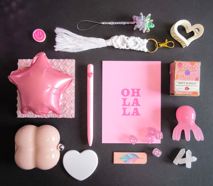 BestieMini PINK Geschenkbox für beste Freundin | Cute Selfcare Box | Kawaii Aesthetic Geschenk | Rosa Bestie Box | Wellness Geschenk Freundin | Birthday Gift Box