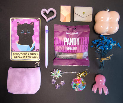 BestieMini LILA Geschenkbox für beste Freundin | Cute Selfcare Box | Kawaii Aesthetic Geschenk | Wellness Geschenk Freundin | Bestie Box Rosa Lila | Birthday Gift Box