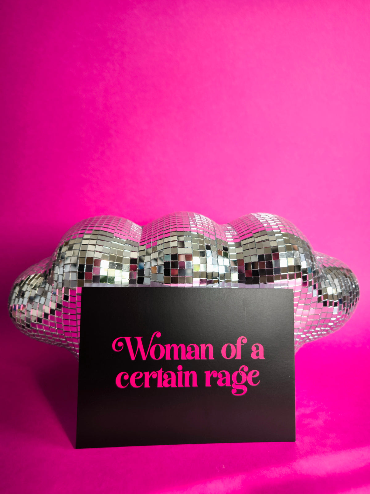 Woman of a Certain Rage Postkarte | Lustige Karte für Frauen | Statement Karte | Geschenk für Freundin